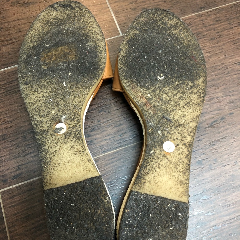 Chanel slides - Picture 2 of 2